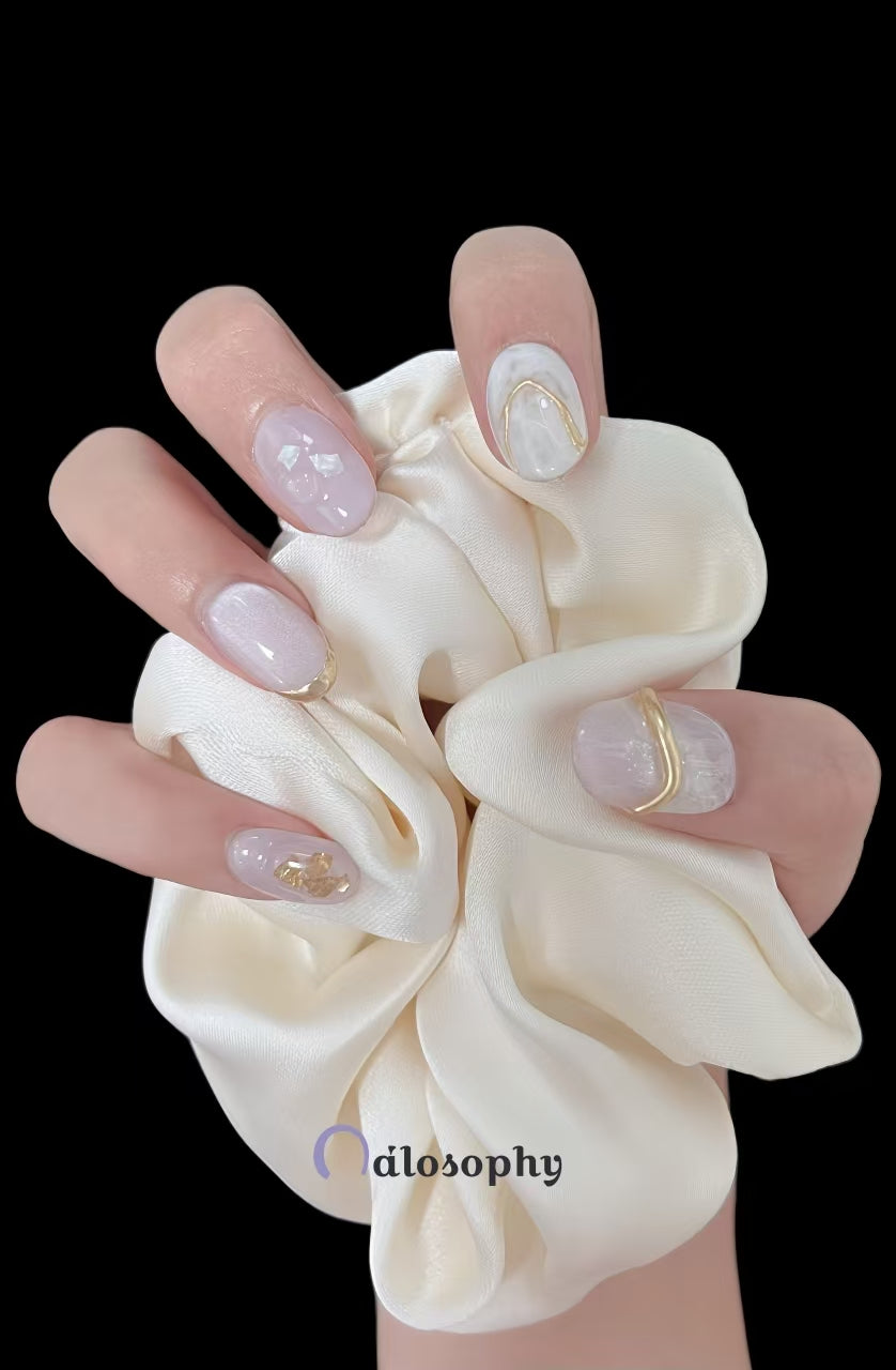 Lavender Marble Press-On Nails – Short Oval with Gold Foil & 3D Accents