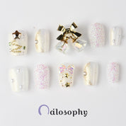 ネイルチップ クリスマス 冬ネイル ホワイト ゴールド 3Dチャーム ベル ツリー 雪の結晶 スクエア型 10枚セット 工具付き 貼るだけ リユース可能